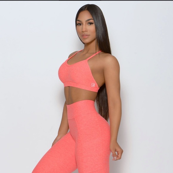 BRAID BACK SPORTS BRA CORAL SIZE M NWT BOMBSHELL - Picture 2 of 10